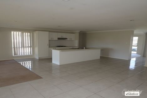 Property photo of 17 Lawson Crescent Laidley North QLD 4341