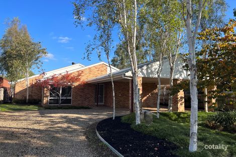 Property photo of 8 Lehmann Place Croydon Hills VIC 3136