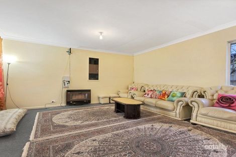 Property photo of 20 Maidos Grove Valley View SA 5093