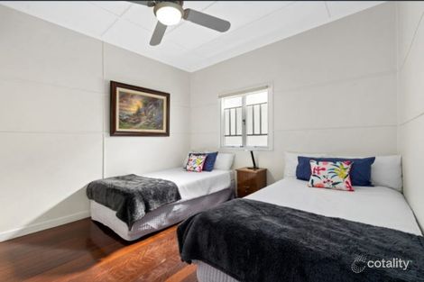 Property photo of 29 Heidelberg Street East Brisbane QLD 4169