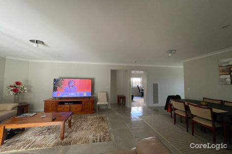 Property photo of 2 Terracini Court Drouin VIC 3818