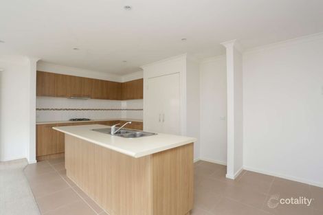 Property photo of 30 Tarcoola Way Sandhurst VIC 3977
