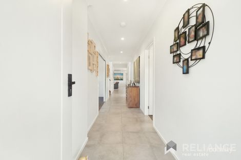 Property photo of 67 Grassbird Drive Point Cook VIC 3030