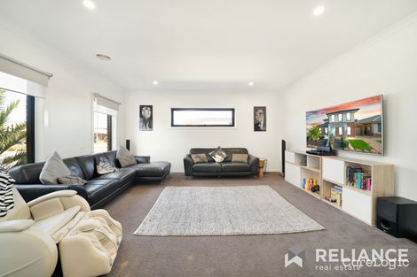 Property photo of 67 Grassbird Drive Point Cook VIC 3030