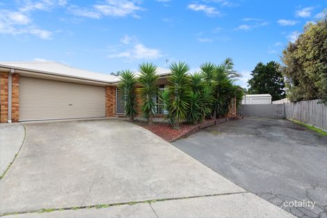 Property photo of 14 Claire Close Pakenham VIC 3810