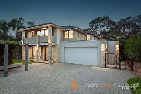Property photo of 12 Mirtilga Place Eltham VIC 3095