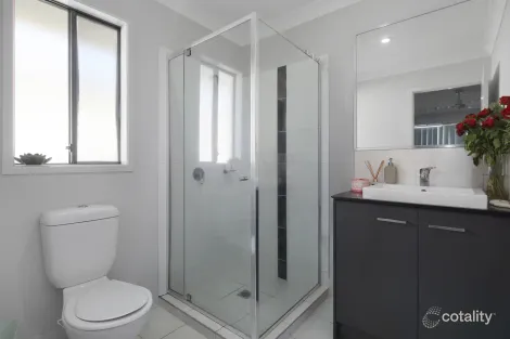 Property photo of 34 William Boulevard Pimpama QLD 4209