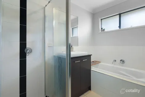 Property photo of 34 William Boulevard Pimpama QLD 4209