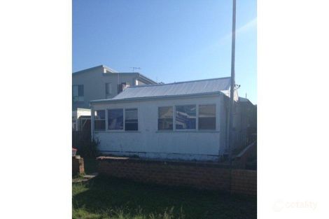 19 Mankilli St, Blacksmiths, NSW 2281