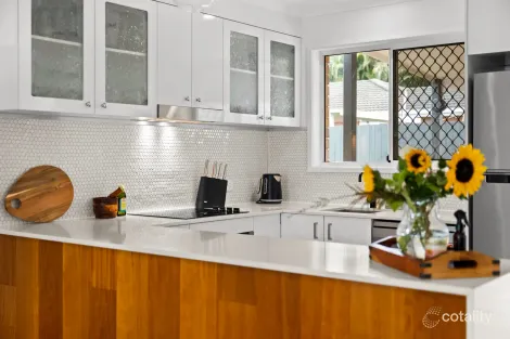Property photo of 4 Bungama Street Deagon QLD 4017