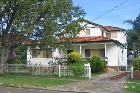 2 Tennyson Rd, Greenacre, NSW 2190