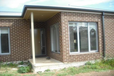 85 Blamey Dr, Melton South, VIC 3338