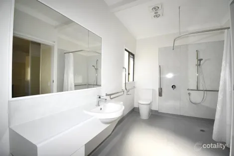 Property photo of 406 Campbell Street Depot Hill QLD 4700