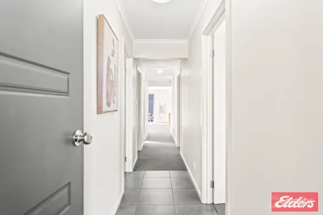 Property photo of 2 Rawlings Circuit Evanston SA 5116
