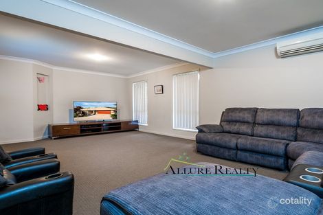 Property photo of 104 Treeline Circuit Upper Coomera QLD 4209