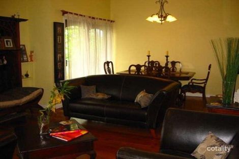 Property photo of 23 Carrol Grove Mount Waverley VIC 3149