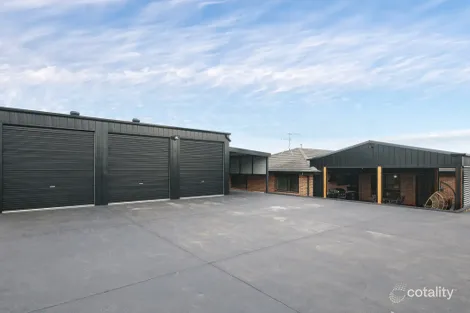 23 BLADEN ST, WARRAGUL, VIC 3820