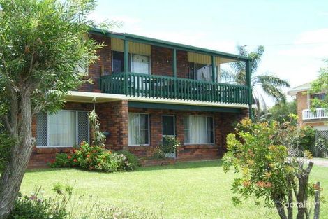 4 Parry St, Lake Cathie, NSW 2445