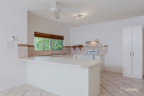 Property photo of 2 Saddle Mountain Road Smithfield QLD 4878