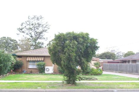 Property photo of 18 Vanessa Drive Hampton Park VIC 3976