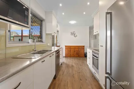 Property photo of 3 Visser Court Rochedale South QLD 4123