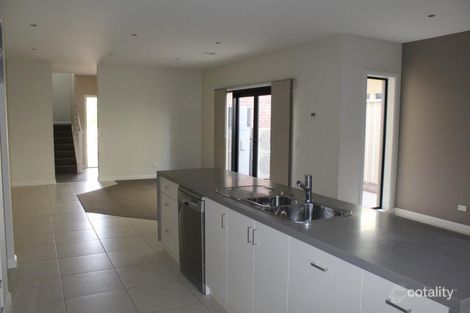 Property photo of 22 Tower Avenue Swan Hill VIC 3585