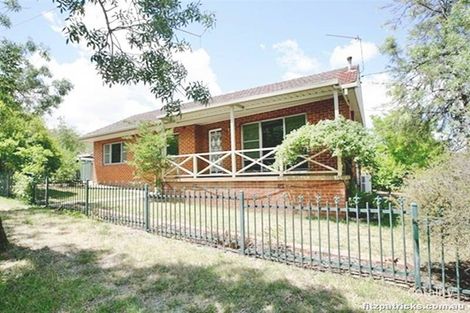 Property photo of 7 Waranga Avenue Mount Austin NSW 2650