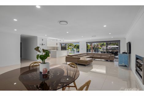 Property photo of 15 Bombala Street Broadbeach Waters QLD 4218