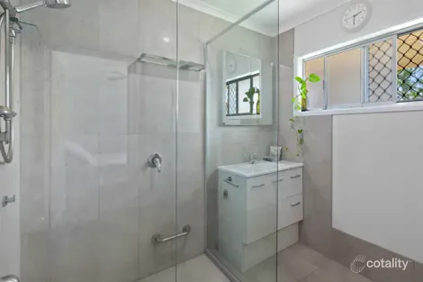 Property photo of 3 Visser Court Rochedale South QLD 4123