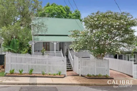 32 Vale St, Kelvin Grove, QLD 4059