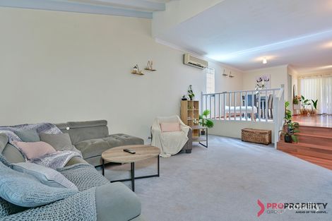 1a Cascade Hts, Ballajura, WA 6066