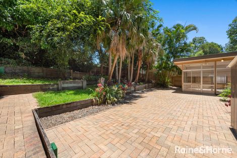 4 Tucker St, Chapel Hill, QLD 4069