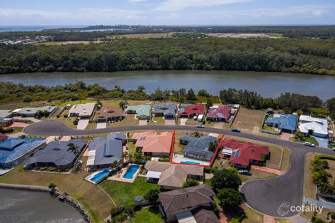 Property photo of 17 Bayview Drive Yamba NSW 2464