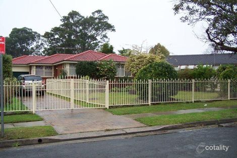 Property photo of 20 Trafalgar Street Glenfield NSW 2167