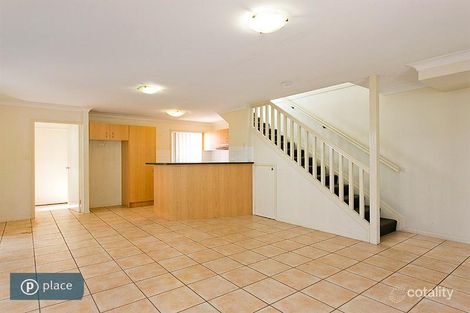 Property photo of 2/40 Hall Street Northgate QLD 4013