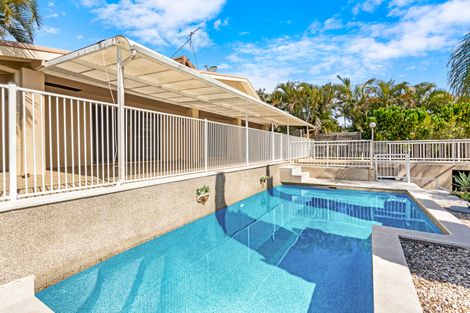 Property photo of 10 De Haviland Avenue Benowa QLD 4217