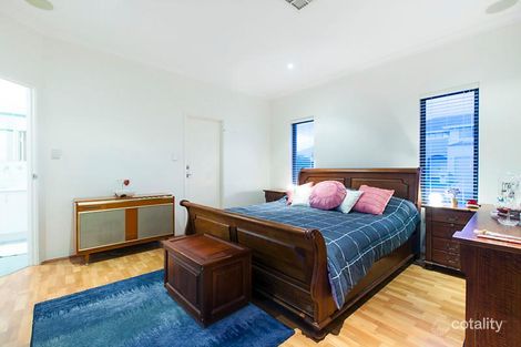 Property photo of 5 Serissa Lane Stirling WA 6021