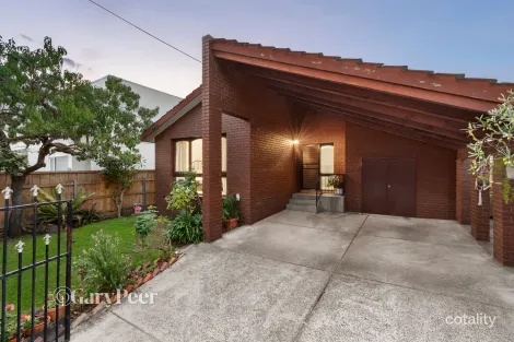 Property photo of 4 Rainsford Street Elwood VIC 3184