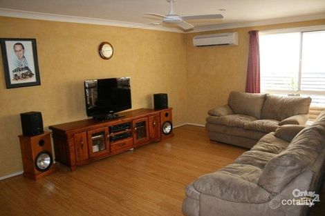 Property photo of 12 Nursery Grove Mount Hutton NSW 2290