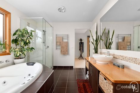 Property photo of 35 Tower Hill Road Somers VIC 3927