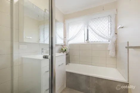 Property photo of 18 Evergreen Street Bracken Ridge QLD 4017