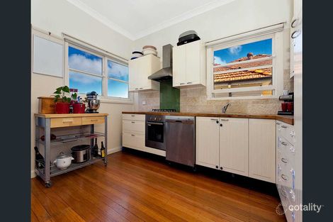 Property photo of 15 Lakeview Parade Warriewood NSW 2102