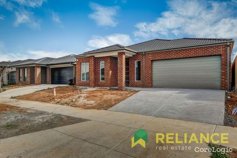 Property photo of 34 Wanneroo Circuit Harkness VIC 3337