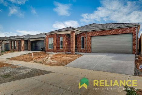 Property photo of 34 Wanneroo Circuit Harkness VIC 3337