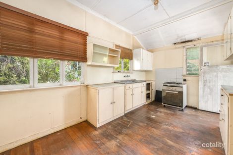 Property photo of 5 Lind Avenue Southport QLD 4215