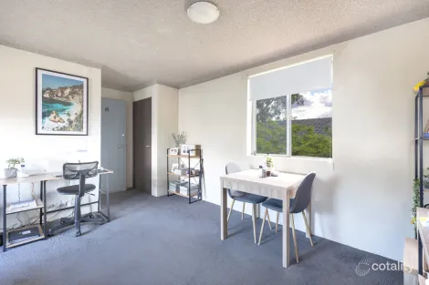 Property photo of 6/132 Lethbridge Street Penrith NSW 2750