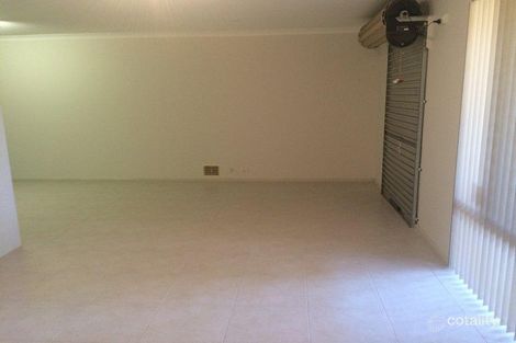 Property photo of 17 Frome Way Cooloongup WA 6168