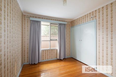 Property photo of 1 Carlyon Court Springvale VIC 3171