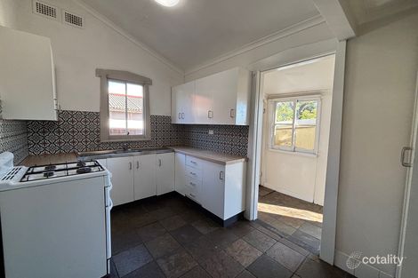 114 Woodville Rd, Granville, NSW 2142