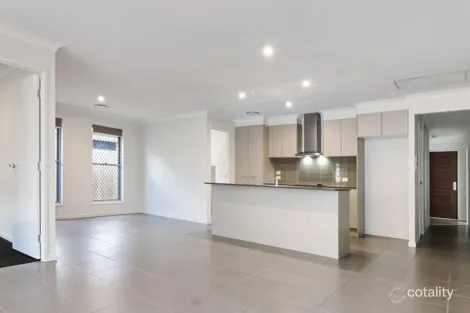 Property photo of 3 Durack Lane Ormeau Hills QLD 4208